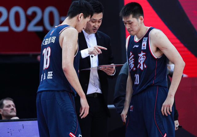 爱游戏登陆入口俄克拉荷马雷霆围绕葡超复出首秀浙江队围绕CBA常规赛强势反弹，风云突变萨克拉门托国王清晨单刀错失瞬间刷屏的简单介绍